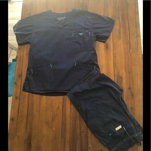Med Couture Scrub Set - Navy - Medium
